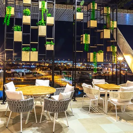 Aloft By Marriott Abu Dhabi-2